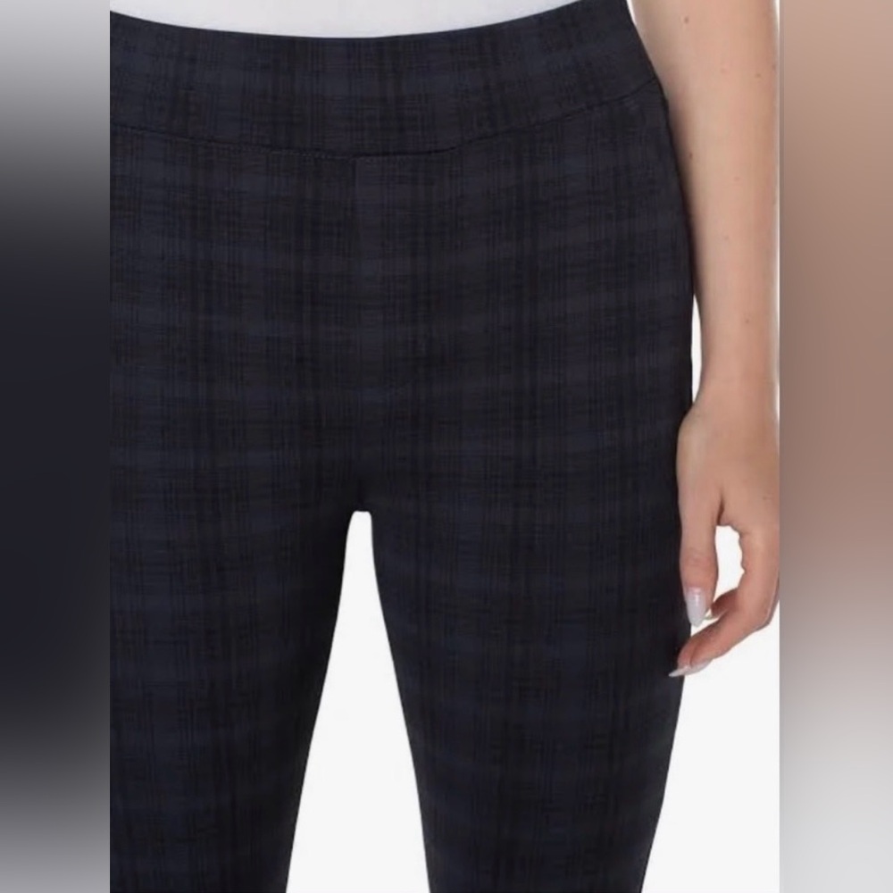 Liverpool Women's Blue Plaid Skinny Pants Tailored Scandi Stitch Fix Exclusive